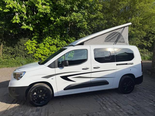 2024 Vauxhall Combo Cargo 1.5 campervan